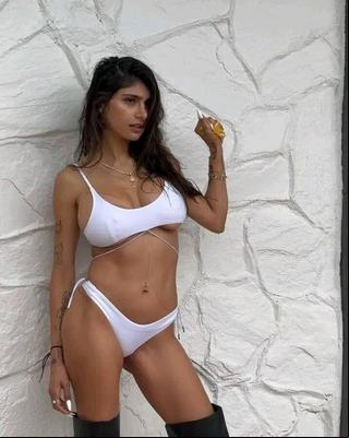 Mia Khalifa